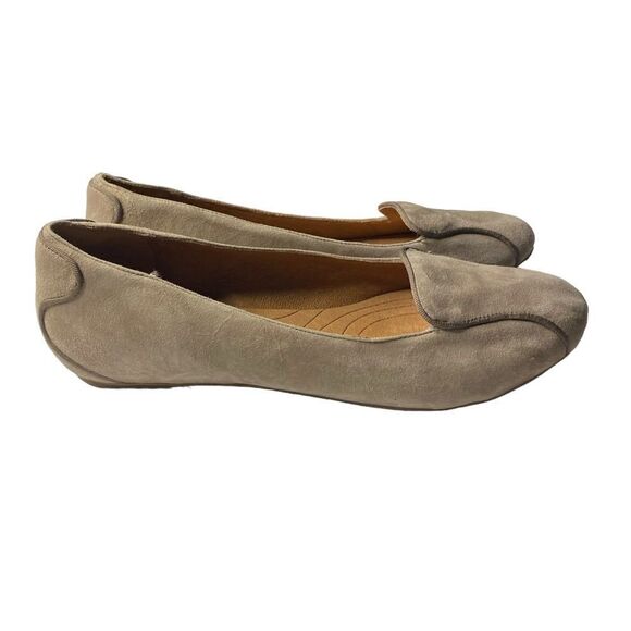Clarks Indigo Wm’s Sz 8.5 Valley Relax Beige Suede Flats Leather Loafers - Picture 3 of 7